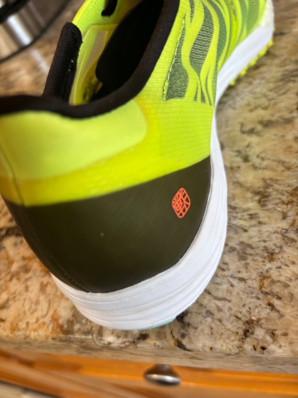 Adidas - Picture 3 of 5